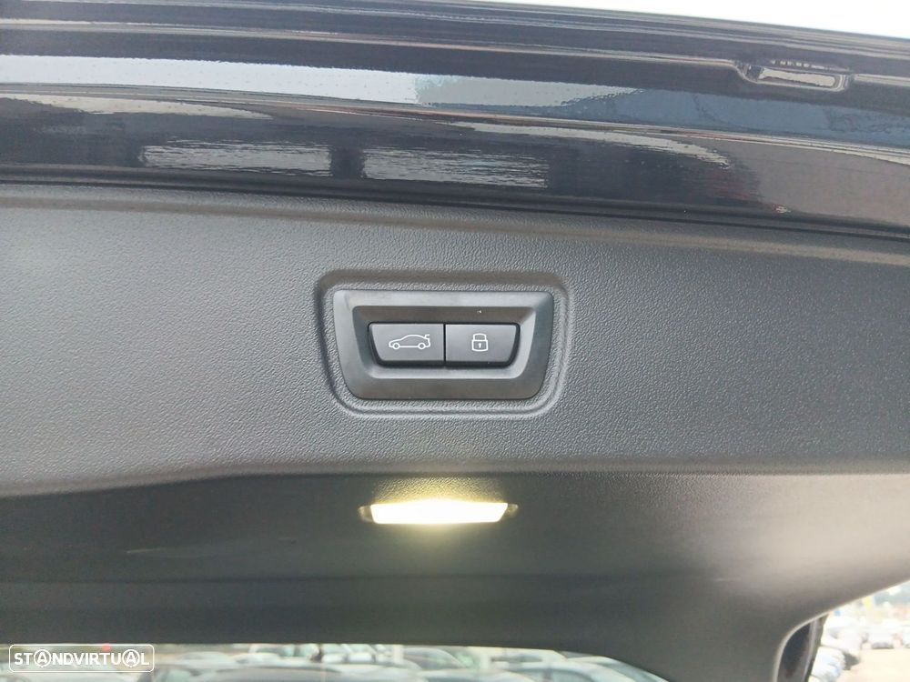 BMW i5 eDrive40 Pack Desportivo M Pro - 32