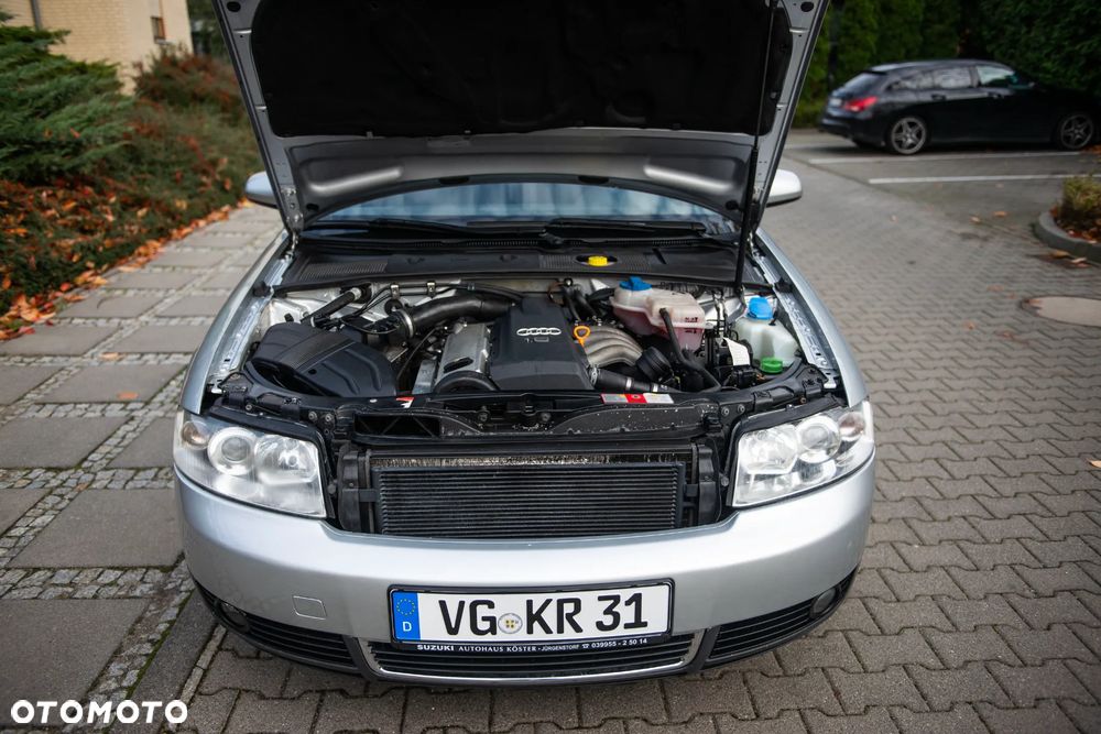 Audi A4 Limousine - 31