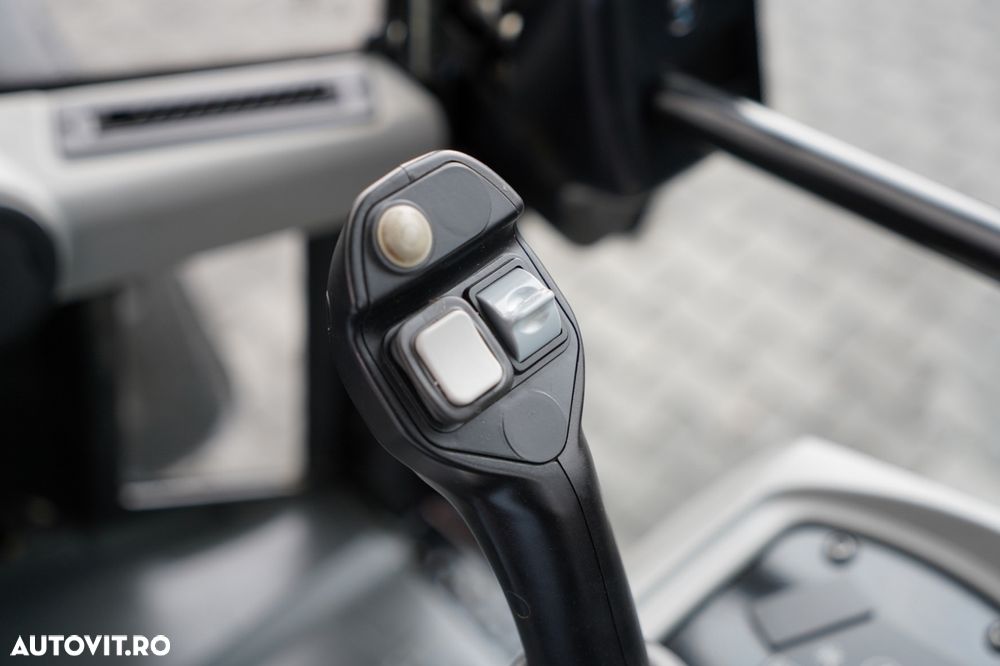 Cat 906 M / ÎNCĂRCĂTOR FRONTAL / 2020 - 33