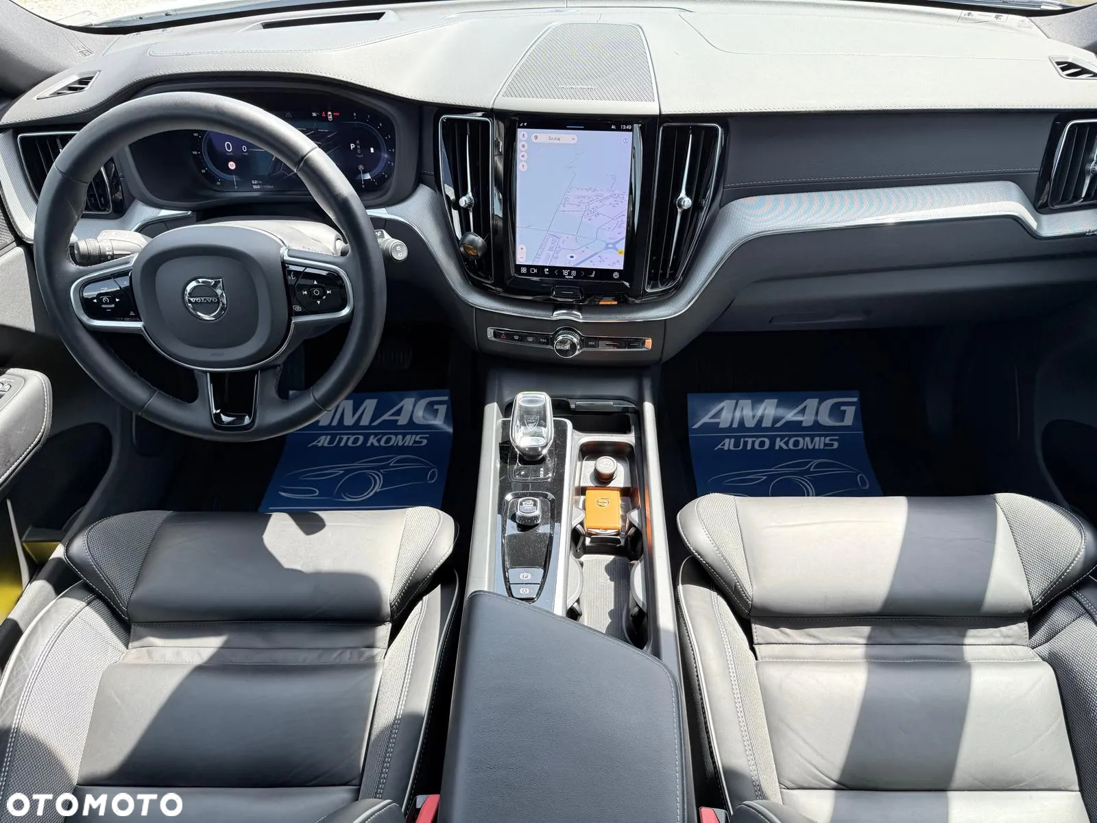 Volvo XC 60 - 24