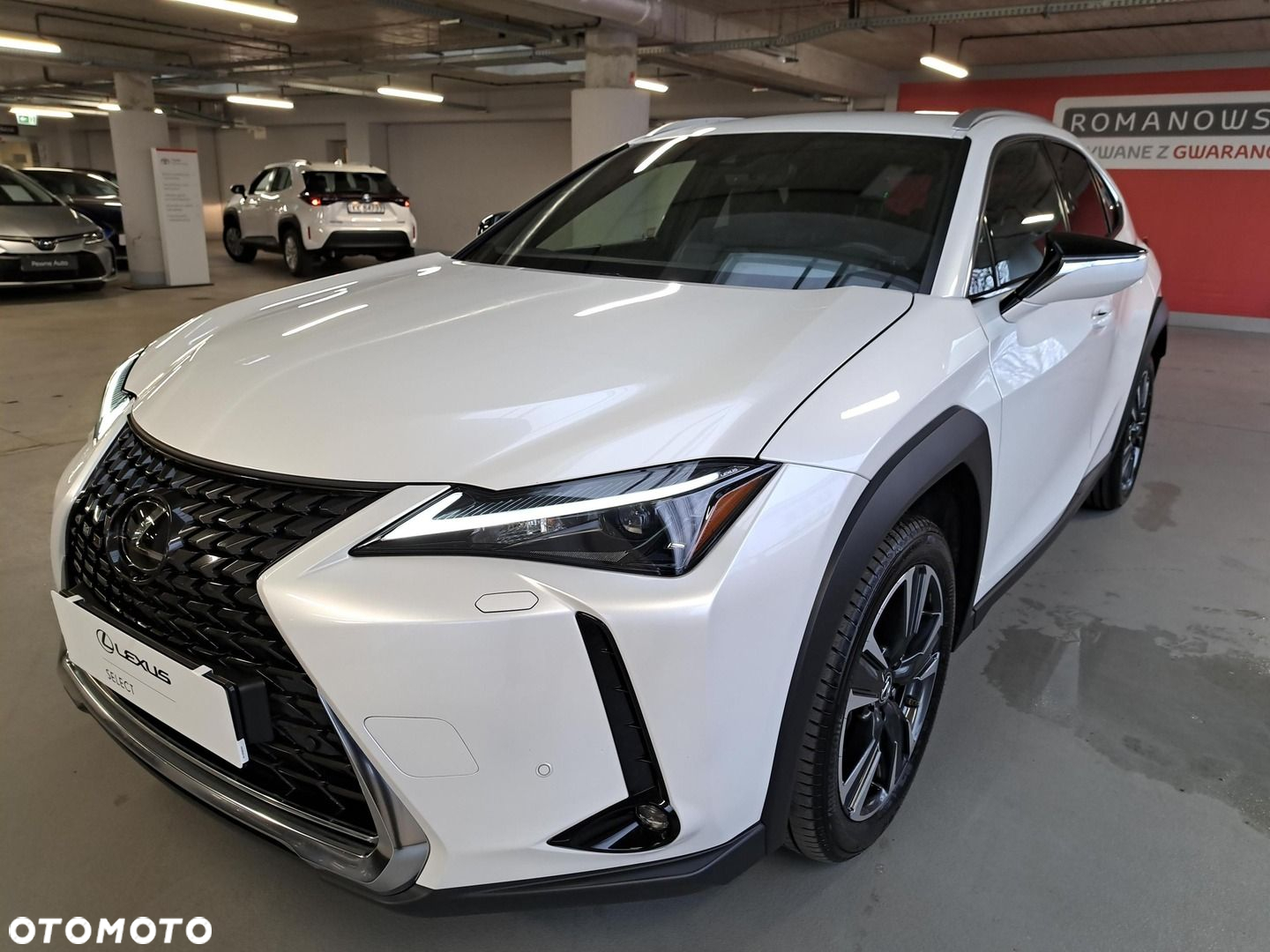 Lexus UX - 32