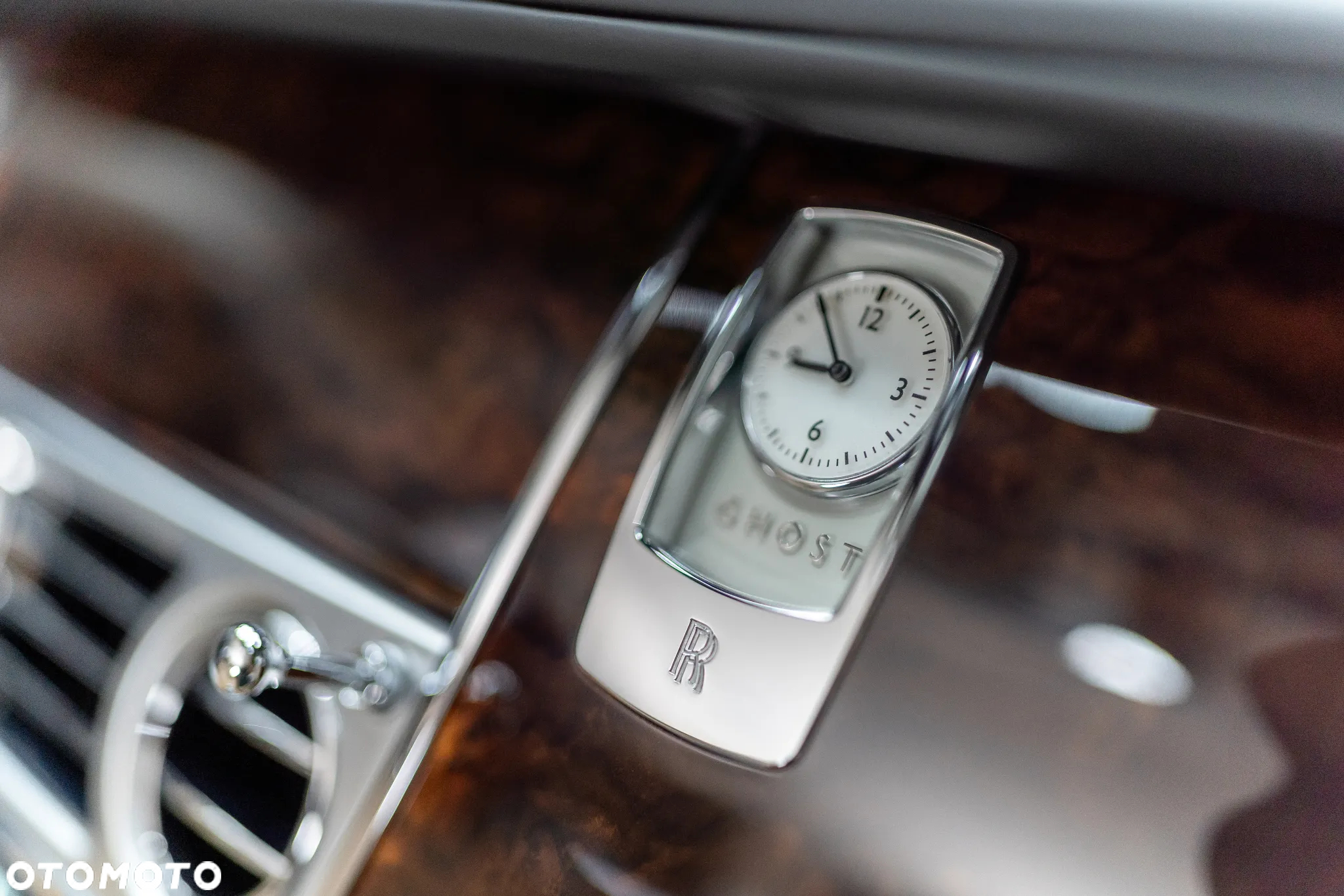 Rolls-Royce Ghost Standard - 28