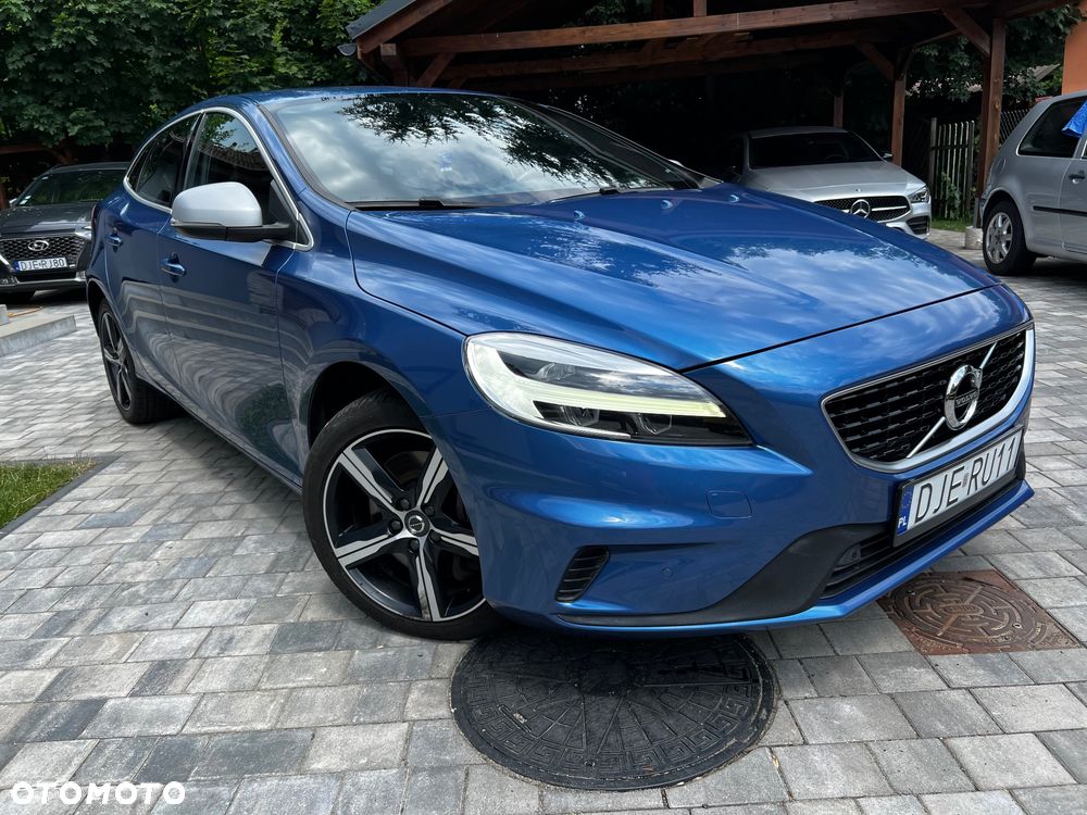Volvo V40 D2 Drive-E R-Design Kinetic - 1