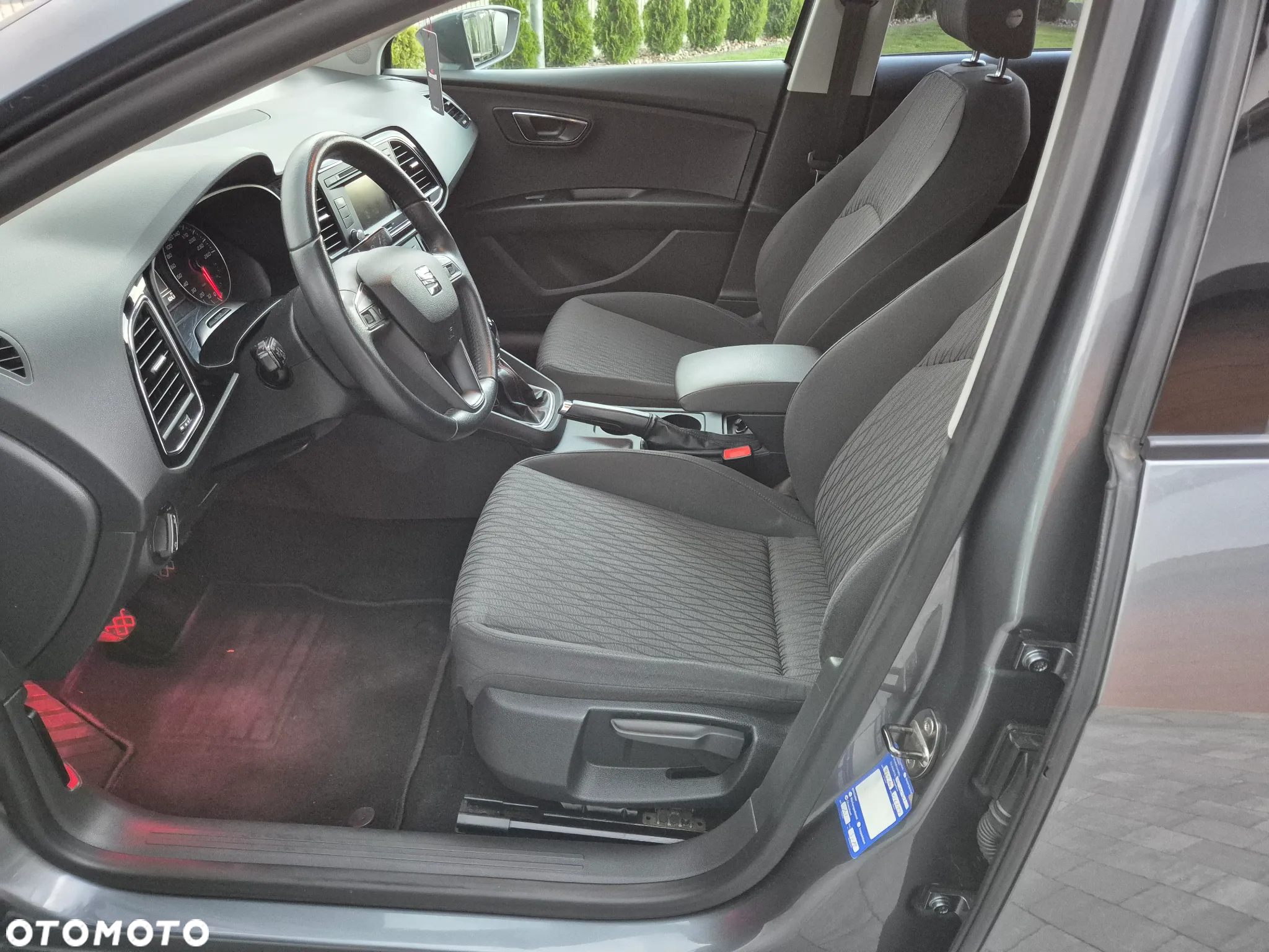 Seat Leon 1.4 TSI Start&Stop Style - 32