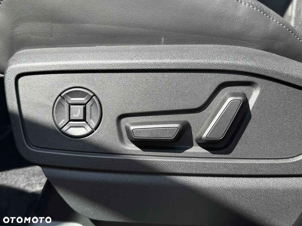Audi SQ5 Sportback - 31