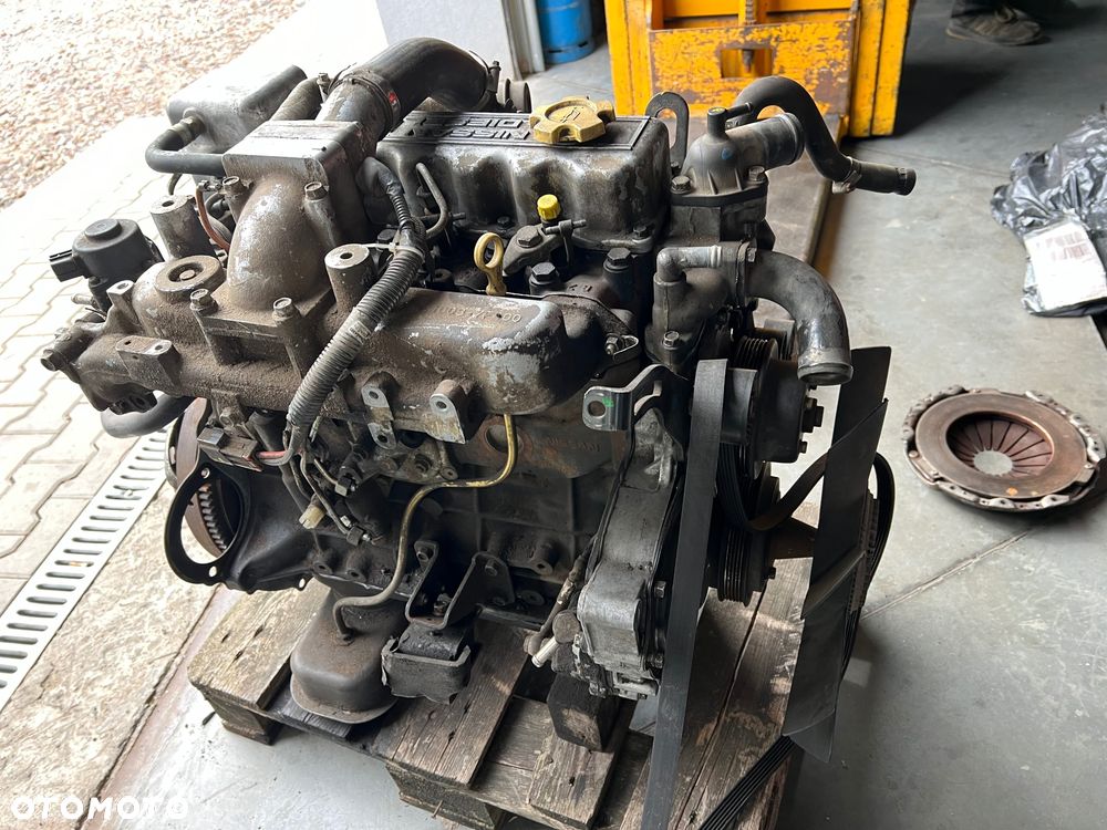 Silnik Nissan Cabstar Atleon 3.0 BD30 - 5