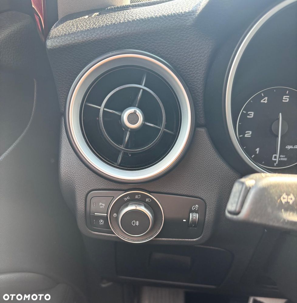 Alfa Romeo Stelvio 2.0 Turbo Business Q4 - 13