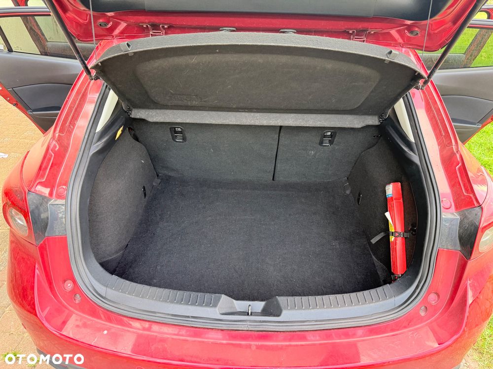 Mazda 3 - 5