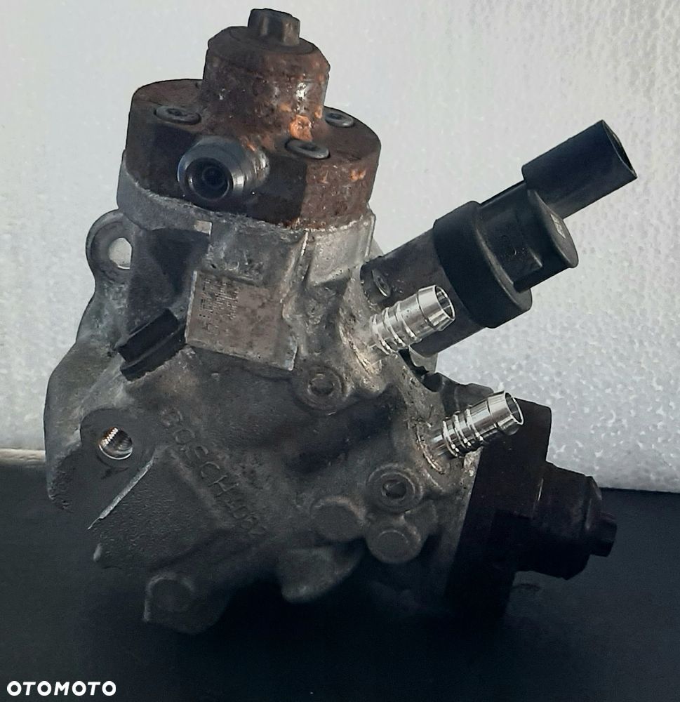 Pompa wtryskowa BMW F01 F10 F11 F30 3l.d - 3