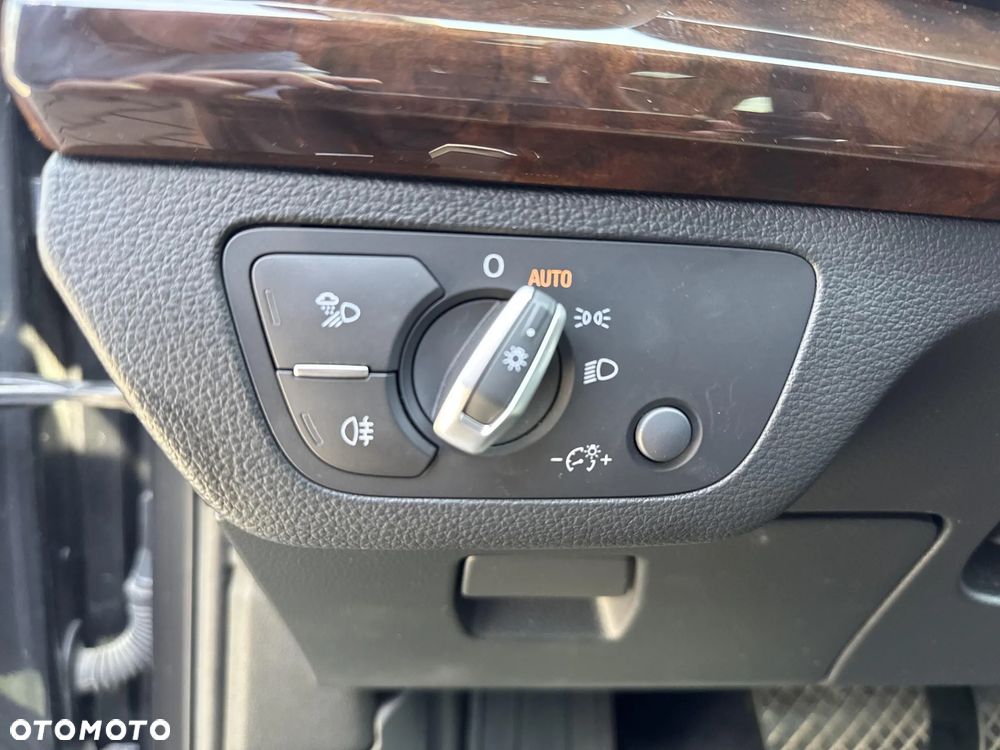 Audi Q5 2.0 TFSI quattro S tronic design - 18