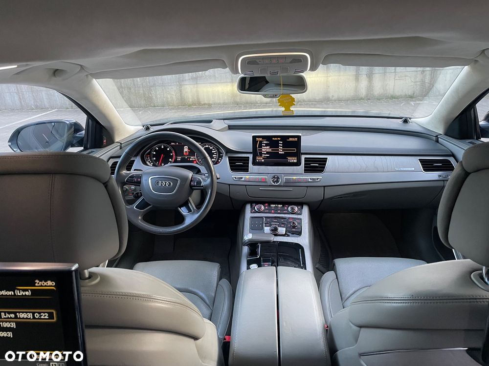 Audi A8 4.0 TFSI cylinder on demand quattro tiptronic Lang - 38