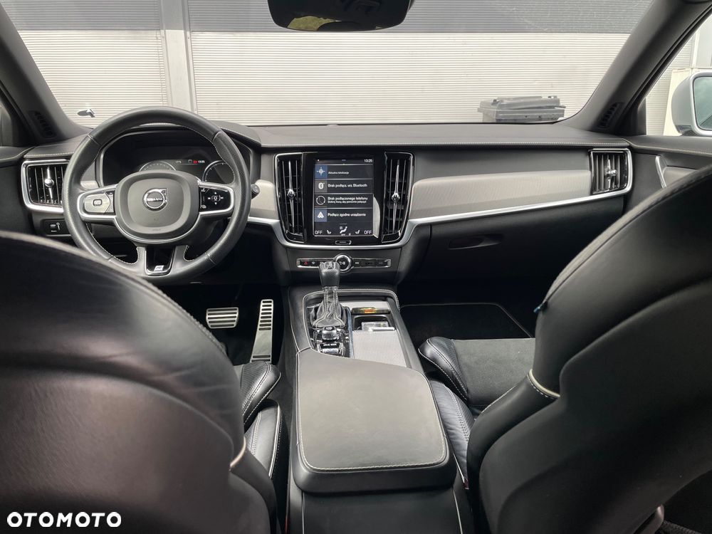 Volvo V90 D3 Geartronic R Design - 4