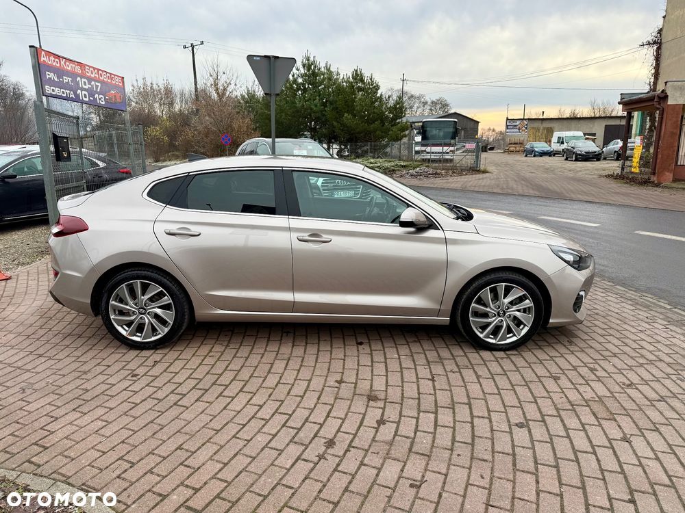 Hyundai i30 1.4 T-GDI Premiere Style - 22