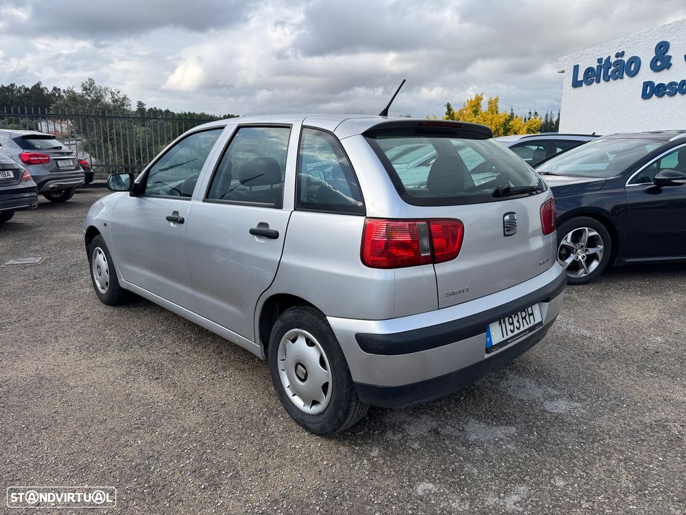 SEAT Ibiza 1.4 Passion - 4
