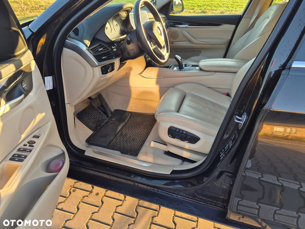 BMW X6 xDrive40d - 18