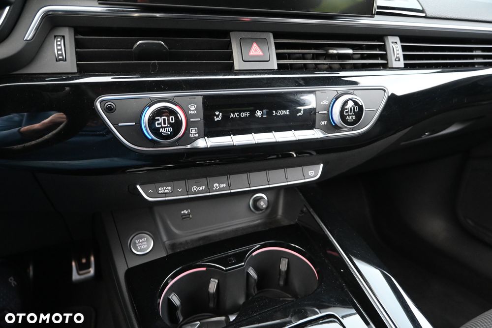 Audi A4 Limousine 35 TFSI S tronic S line - 35