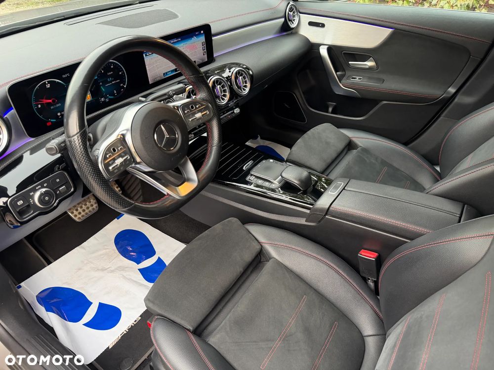 Mercedes-Benz CLA 200 4-Matic AMG Line 8G-DCT - 9