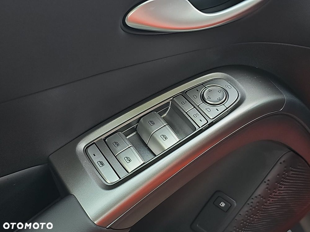 BYD Dolphin - 14