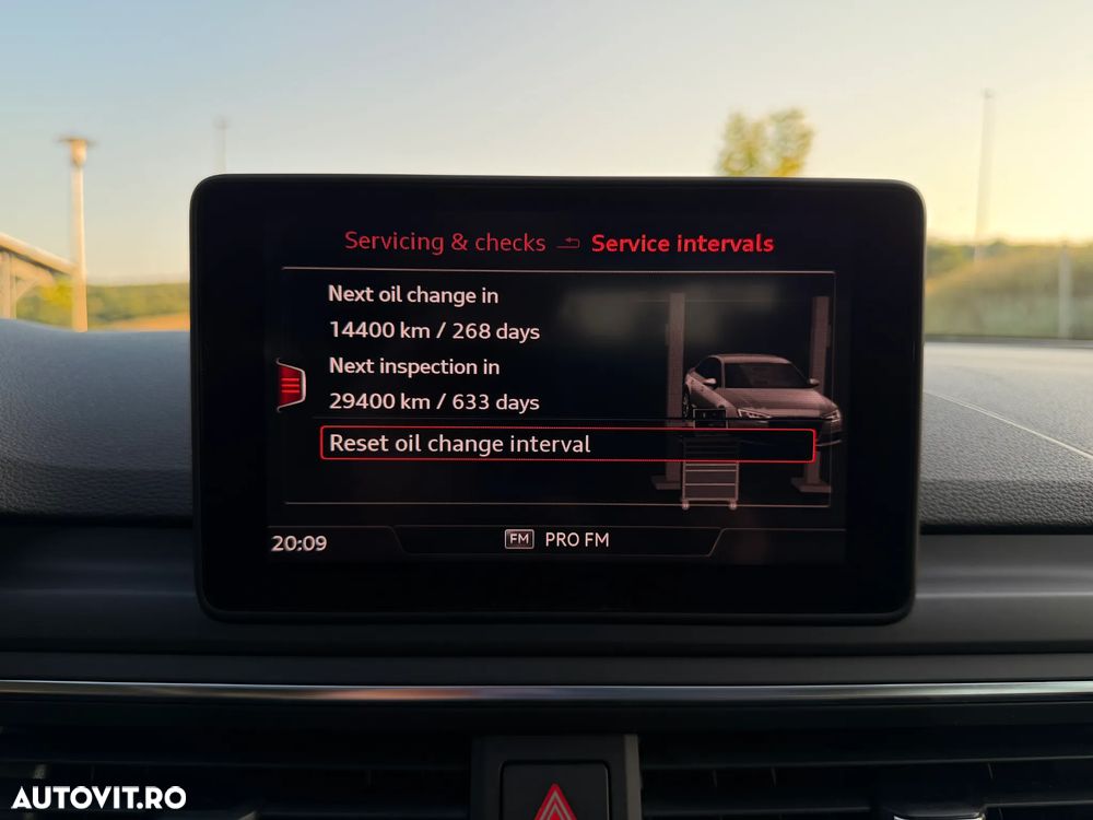Audi A4 Limuzina 2.0 TDI ultra S tronic - 23
