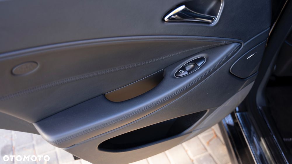 Mercedes-Benz CLS 63 AMG 7G-TRONIC - 31
