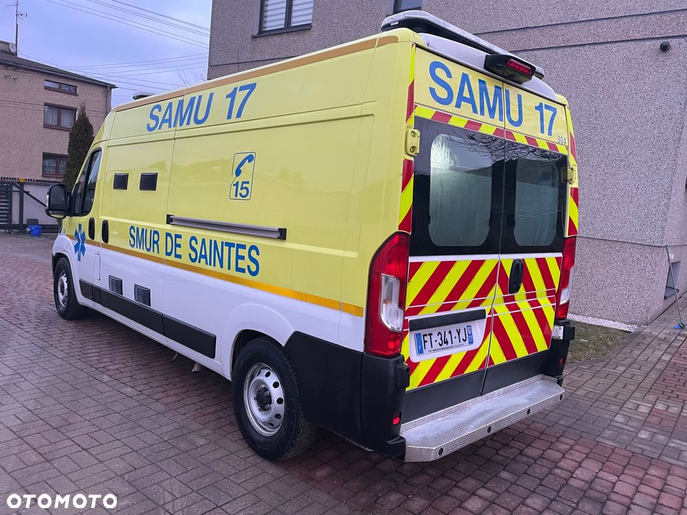 Fiat Ducato Ambulans Karetka Camper Maxxi FULLL XXXXL - 8