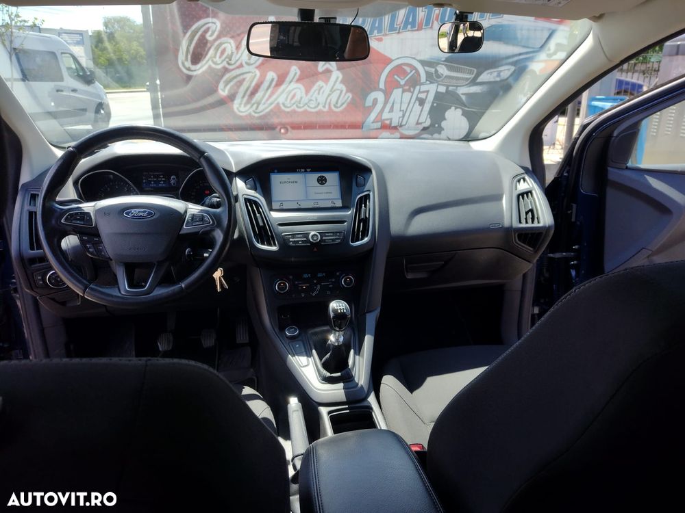 Ford Focus 1.0 EcoBoost Trend Edition - 4