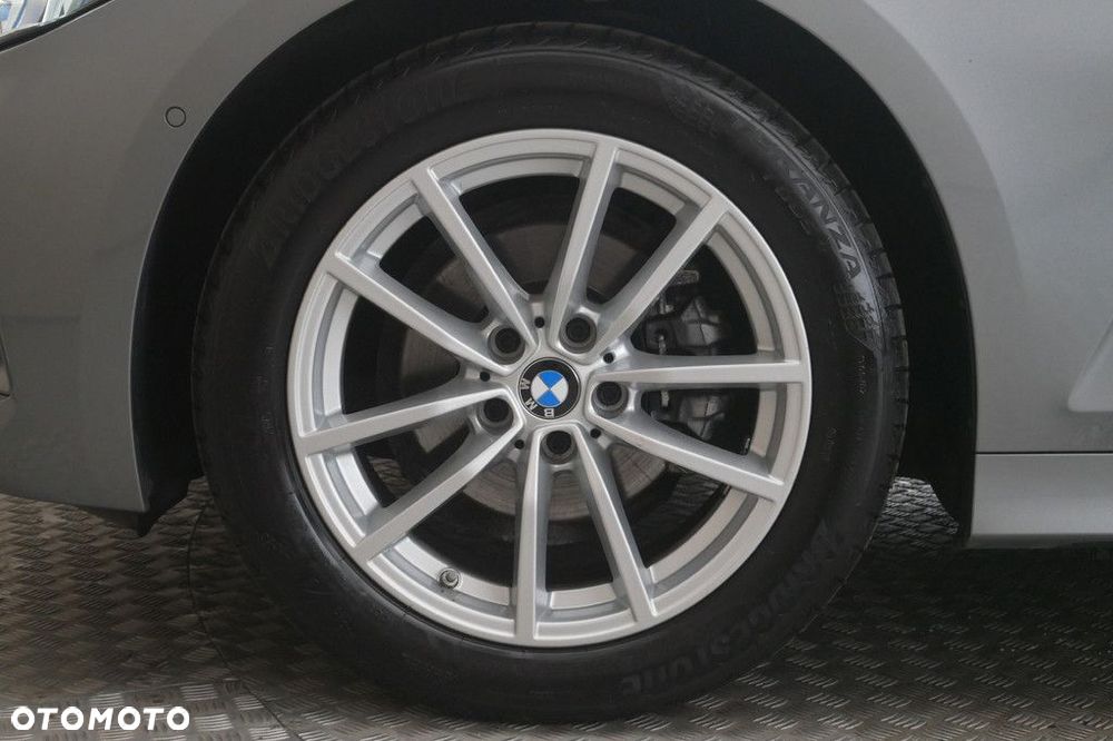 BMW Seria 3 - 14