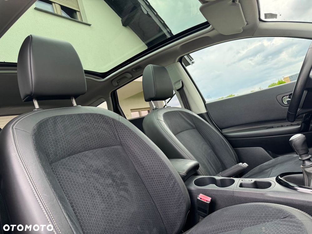 Nissan Qashqai 1.6 dCi TEKNA+ - 17
