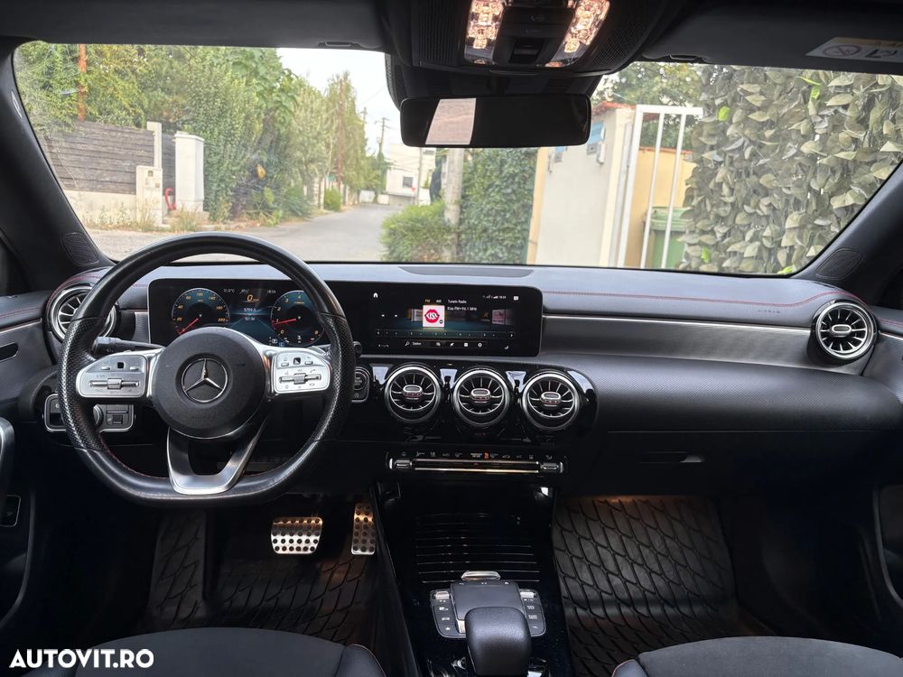 Mercedes-Benz CLA 200 7G-DCT AMG Line - 6