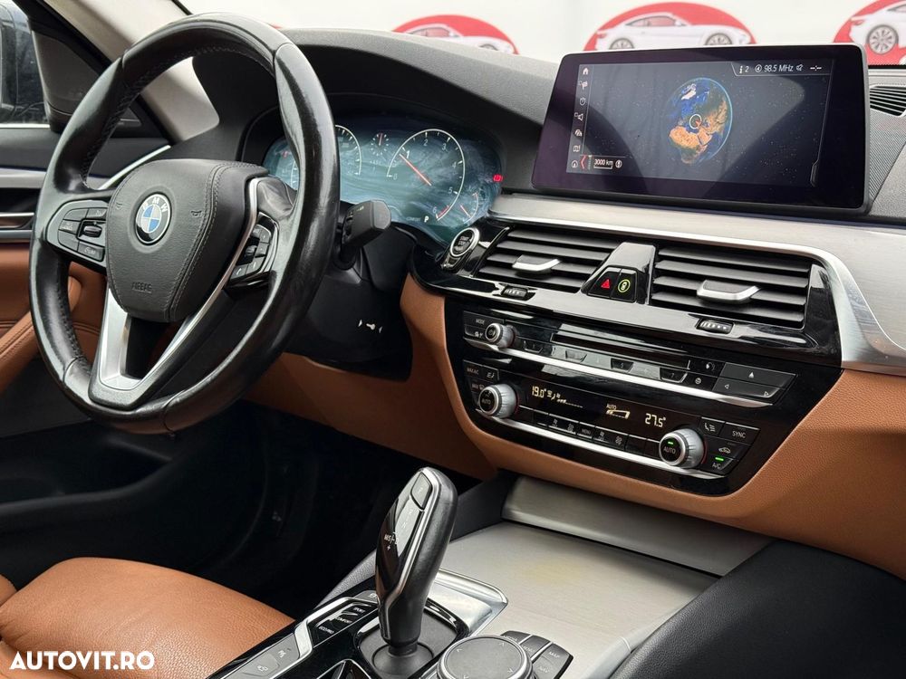 BMW Seria 5 520d Aut. Sport Line - 8