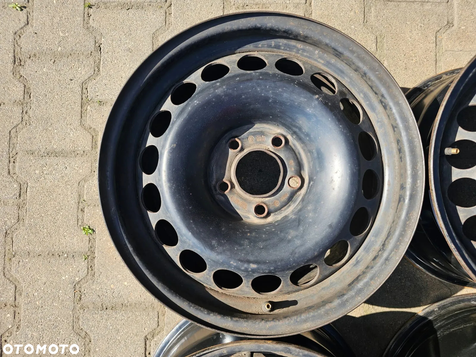 (S15) Felgi stalowe 16'' Audi A4 B8 B9 A6 C7 Mercedes A B C E Klasa / 7,5x16 ET45 5x112 - 3