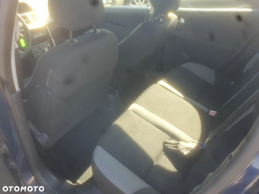 Peugeot 207 1.4 Trendy - 17