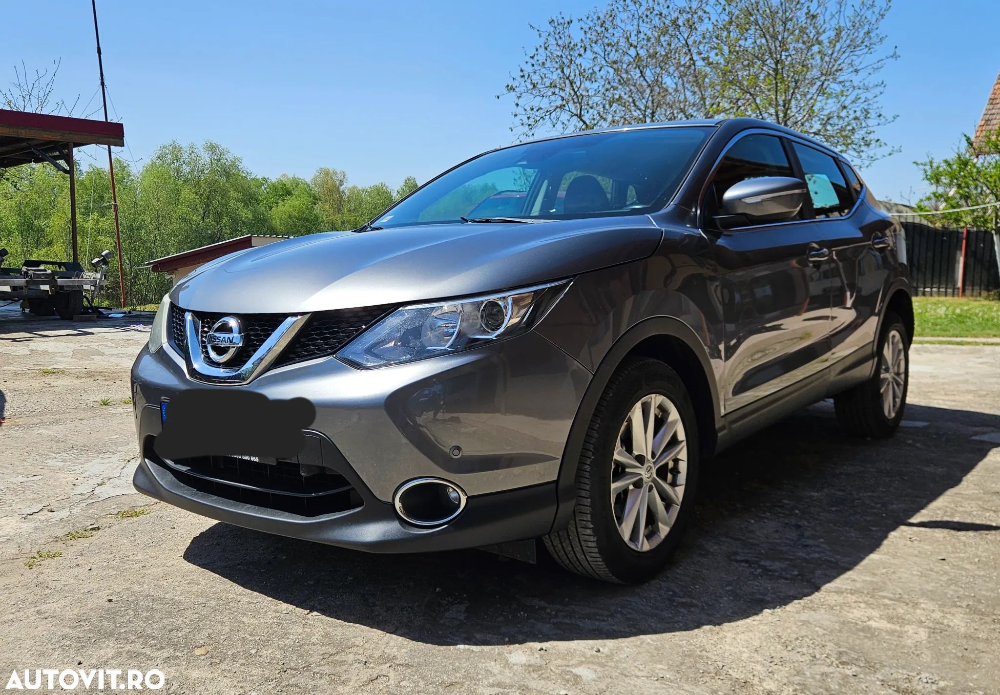 Nissan Qashqai - 1