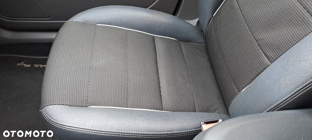 Ford Focus 1.8 White Magic - 22