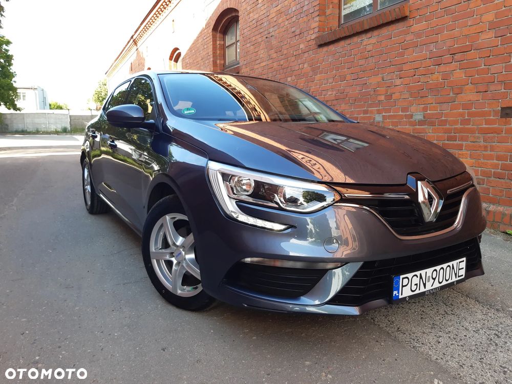 Renault Megane ENERGY TCe 100 LIMITED - 11