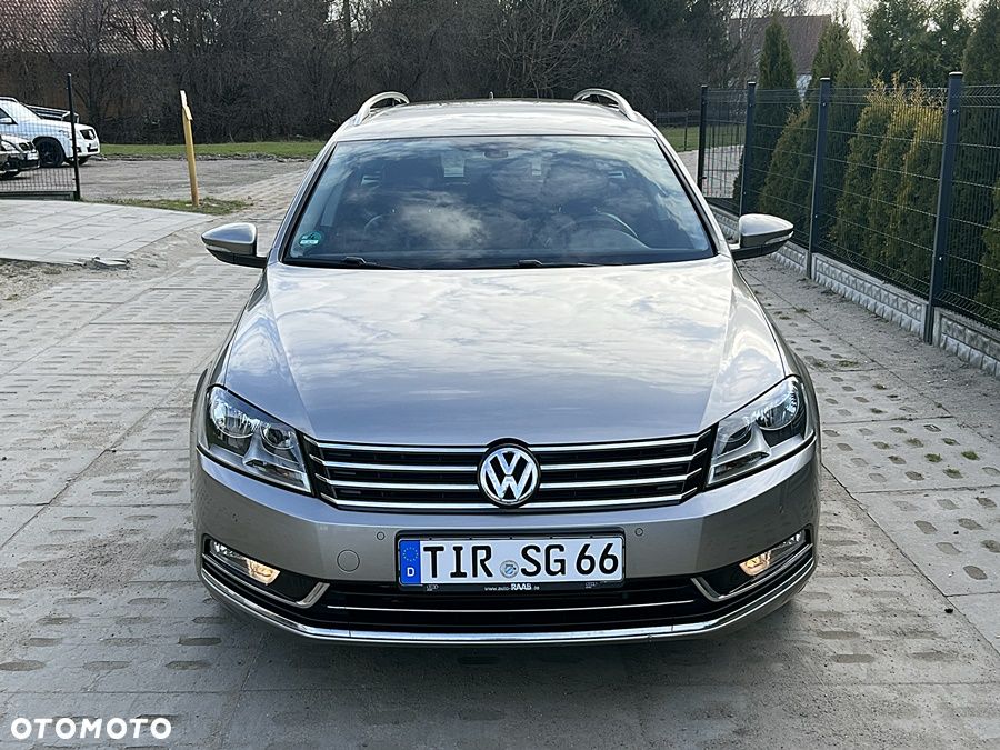 Volkswagen Passat 2.0 TDI Highline - 5