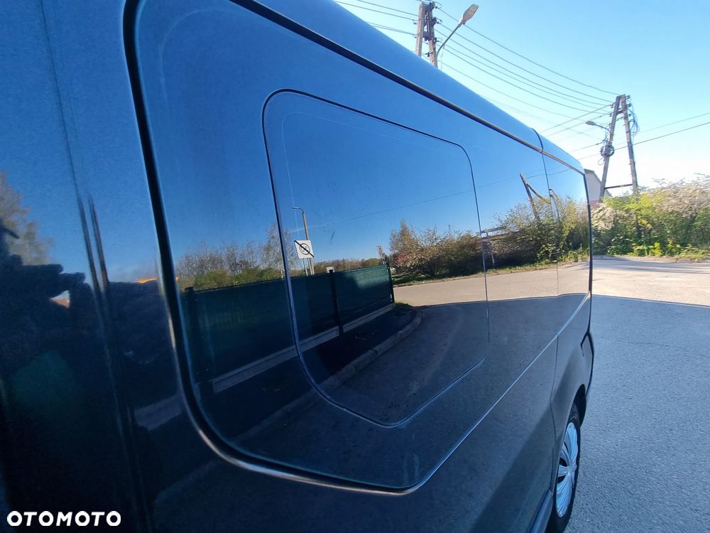 Opel Vivaro Tour - 35