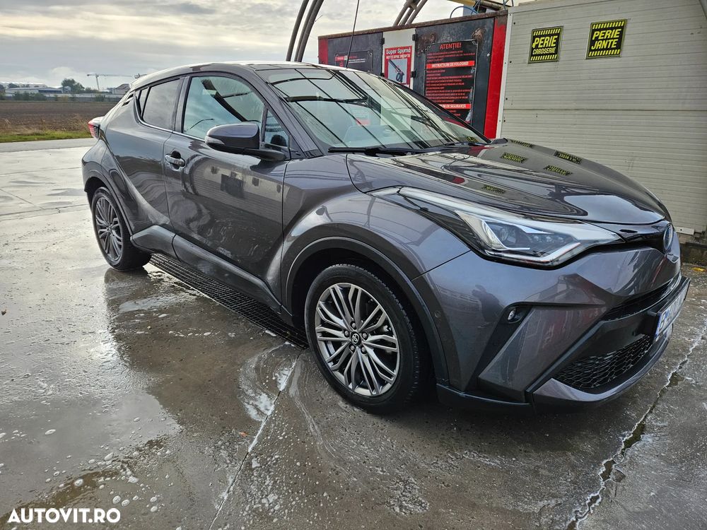 Toyota C-HR 2.0 HSD 184 CP 4x2 CVT Classy - 2