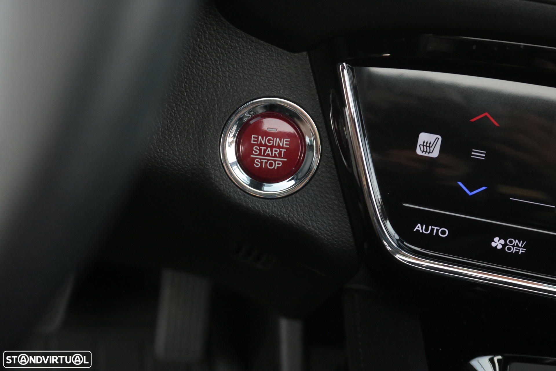 Honda HR-V 1.5 i-VTEC Elegance +C.Navi CVT - 21