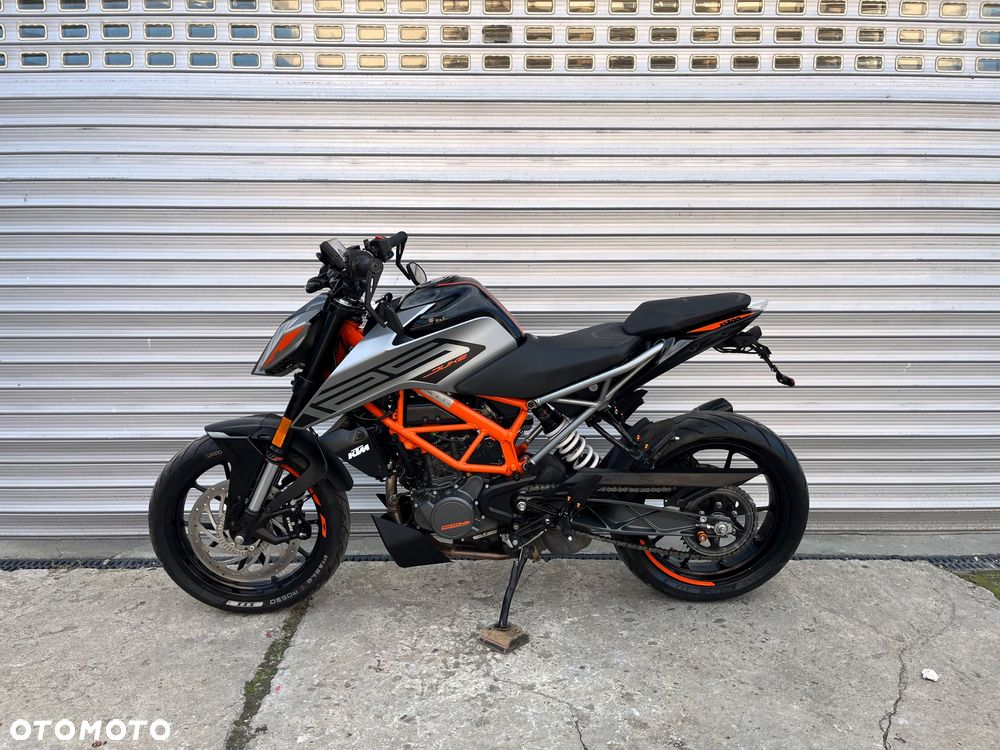 KTM Duke - 33