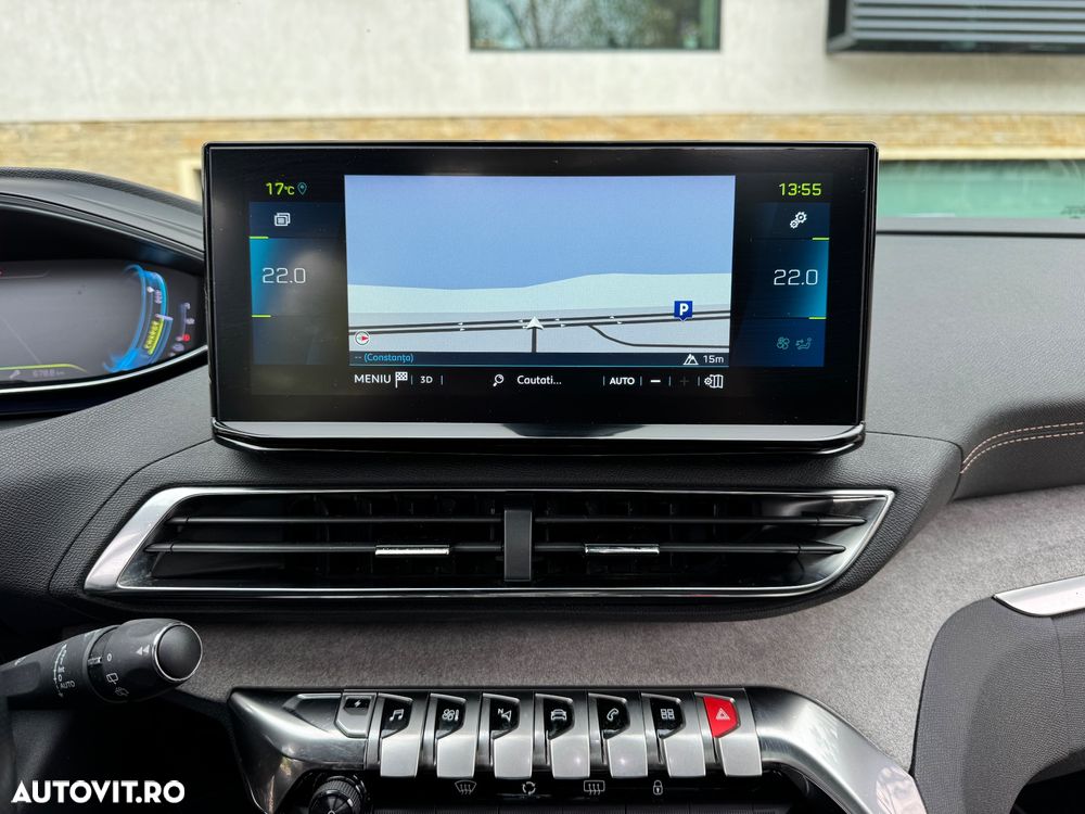 Peugeot 3008 PHEV EAT8 4X4 GT Pack - 19