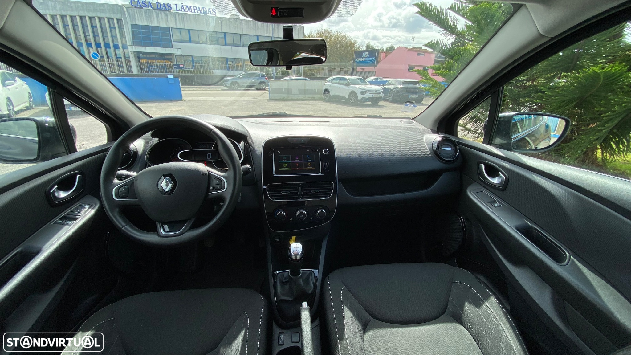 Renault Clio Sport Tourer 0.9 TCe Limited - 26