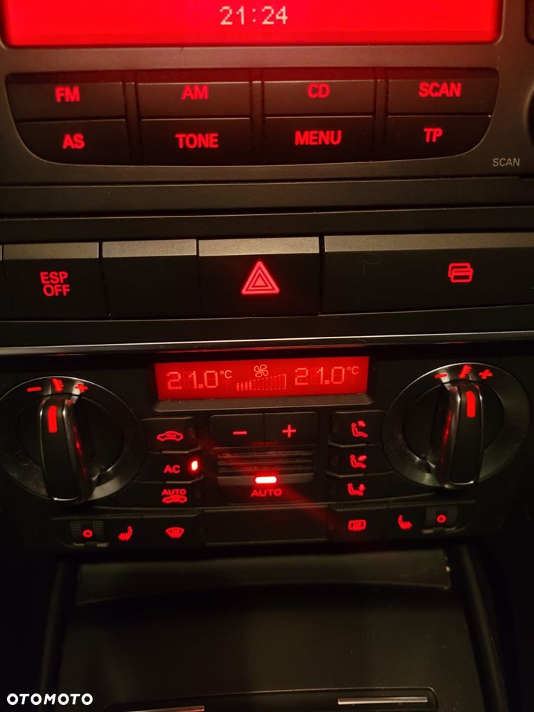 Audi A3 Sportback 1.9 TDI DPF Ambiente - 11