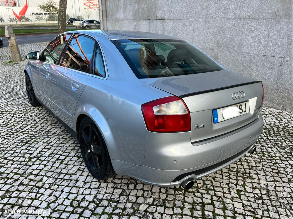 Audi A4 2.5 TDI quattro S-line - 3