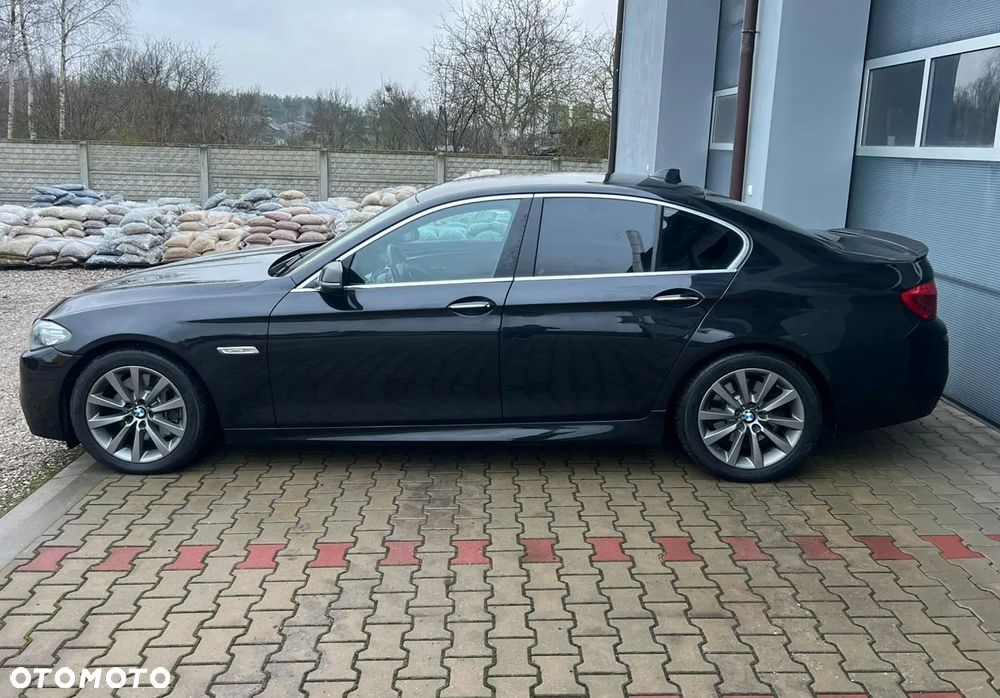 BMW Seria 5 525d xDrive Sport-Aut Luxury Line - 8