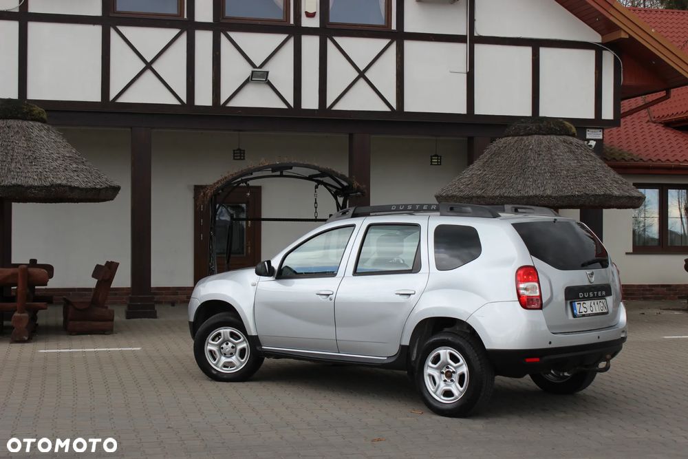 Dacia Duster 1.5 dCi Laureate 4x4 - 29