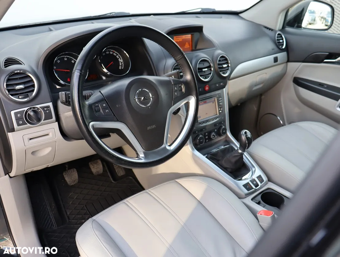 Opel Antara - 9