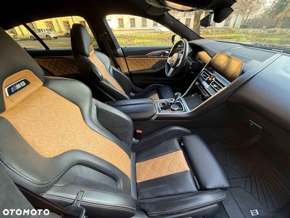 BMW M8 - 9