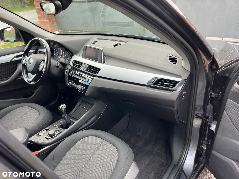 BMW X1 - 10