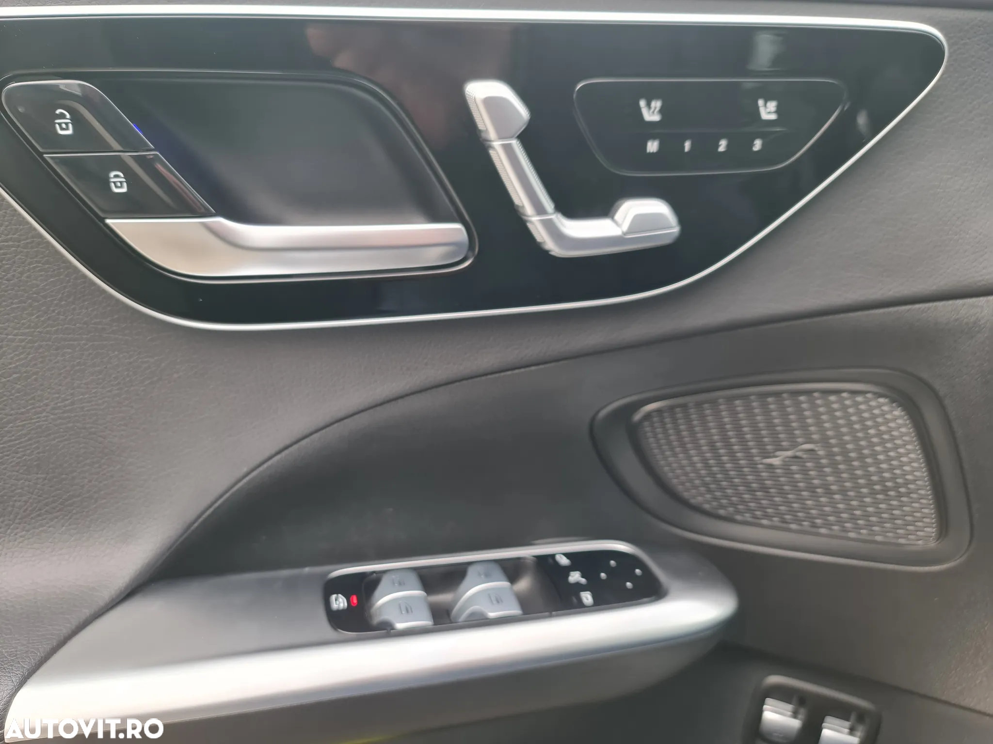 Mercedes-Benz C 300 e T 9G-TRONIC Edition Avantgarde - 15
